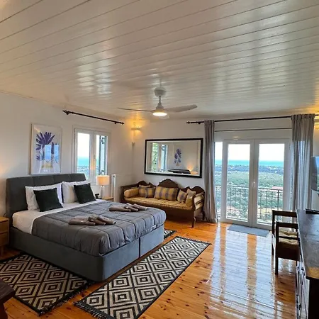 The Edge By Klv Argostoli (Kefalonia)